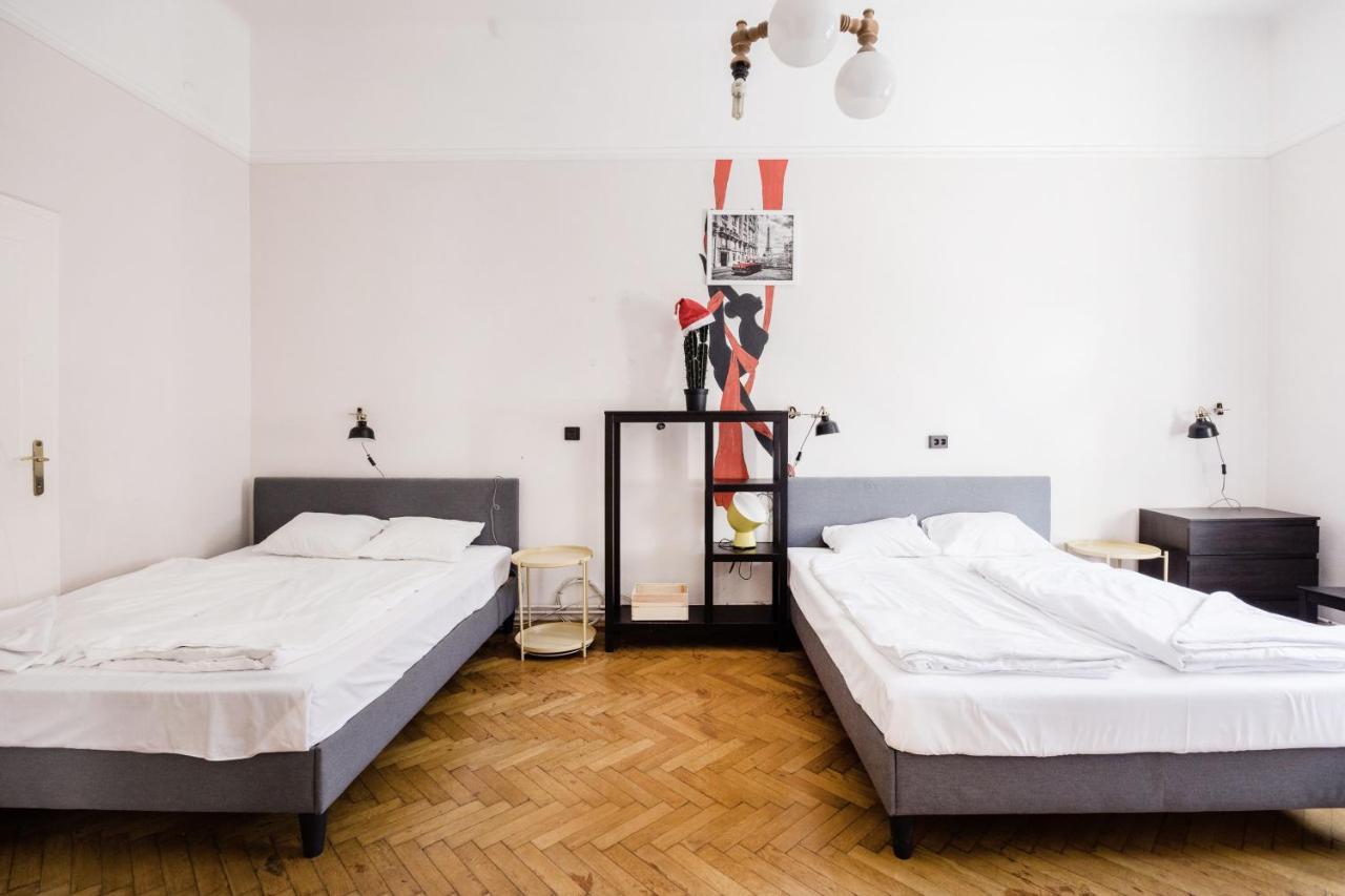 Downtown Circus Apartment Budapest Exterior photo