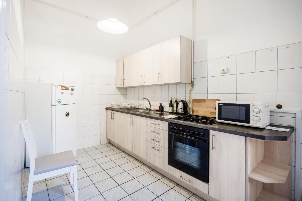 Downtown Circus Apartment Budapest Exterior photo